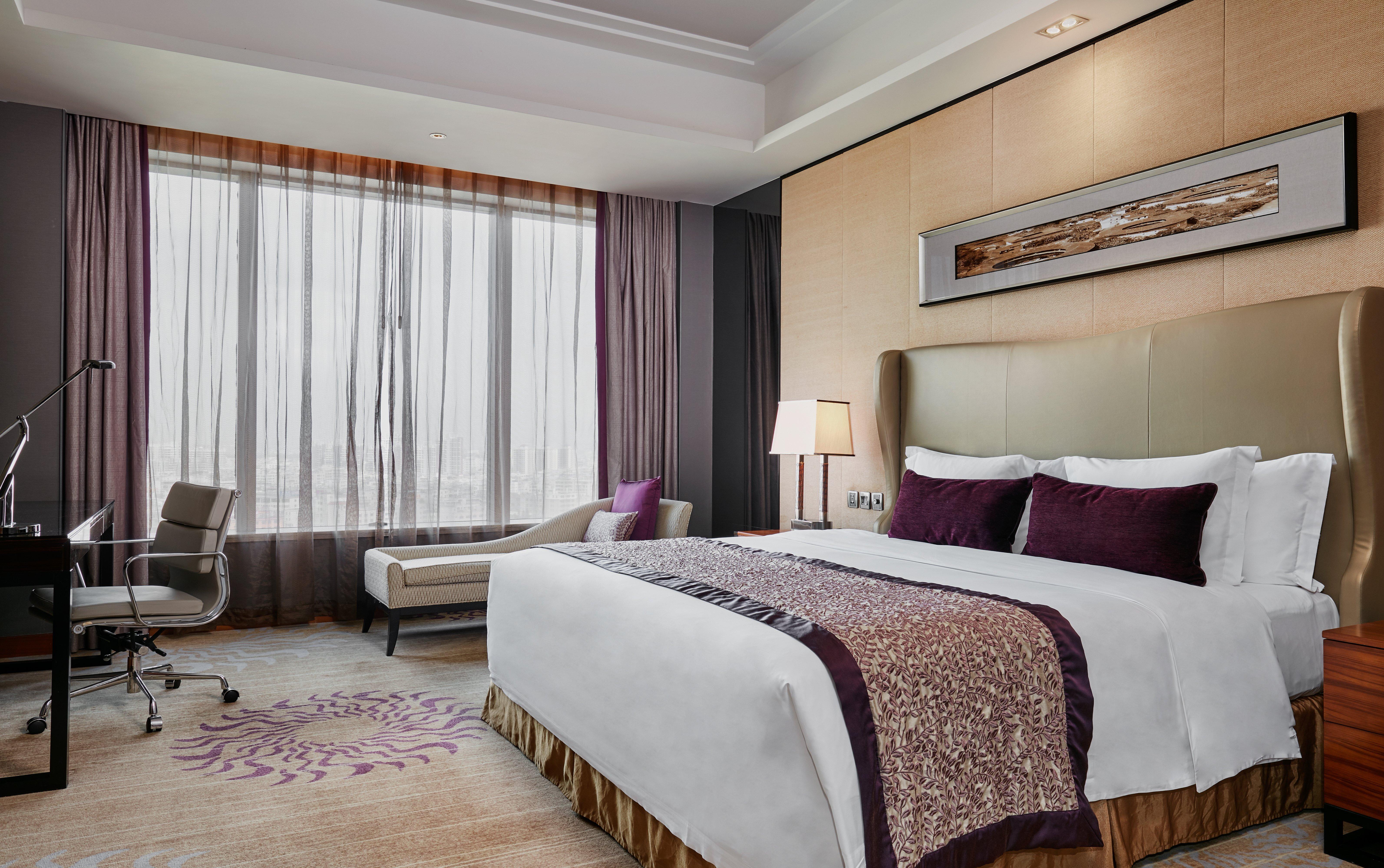 Crowne Plaza Huizhou By Ihg Hotel Exterior photo